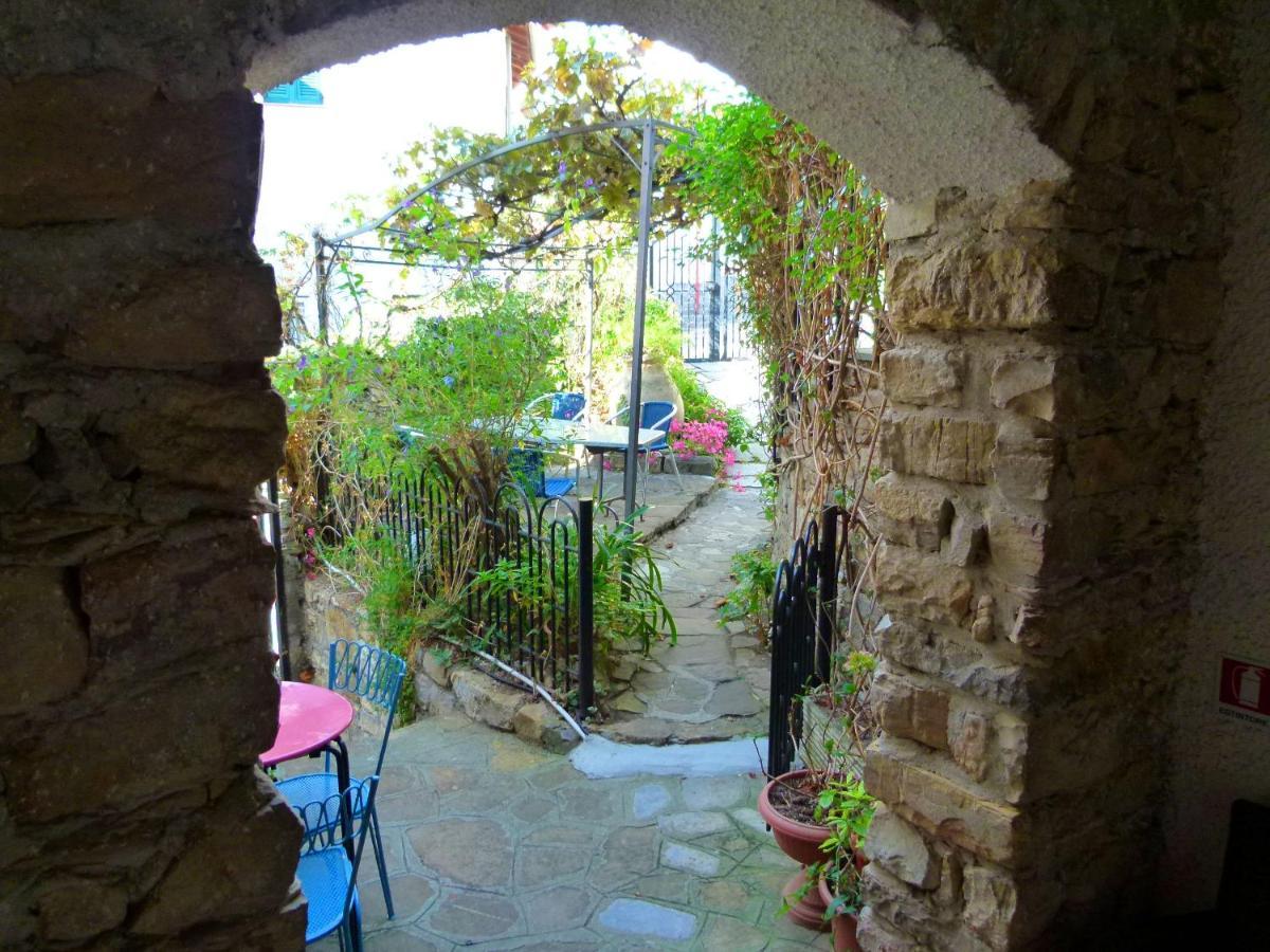 Un Posto Al Sole Villa Diano San Pietro Exterior photo