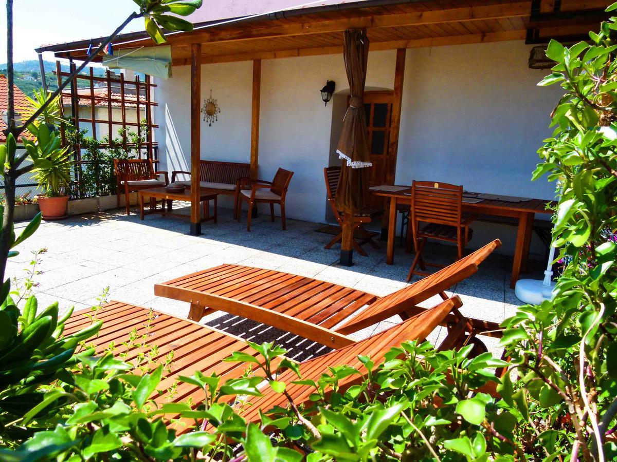 Un Posto Al Sole Villa Diano San Pietro Exterior photo